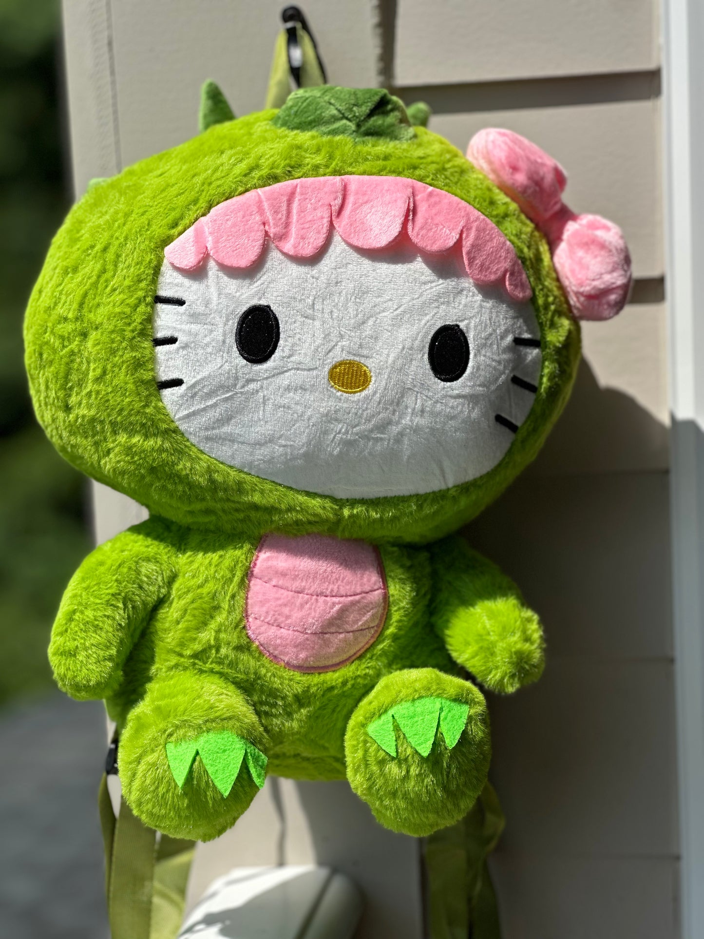 🦖Hello Kitty Dino Backpack🦖