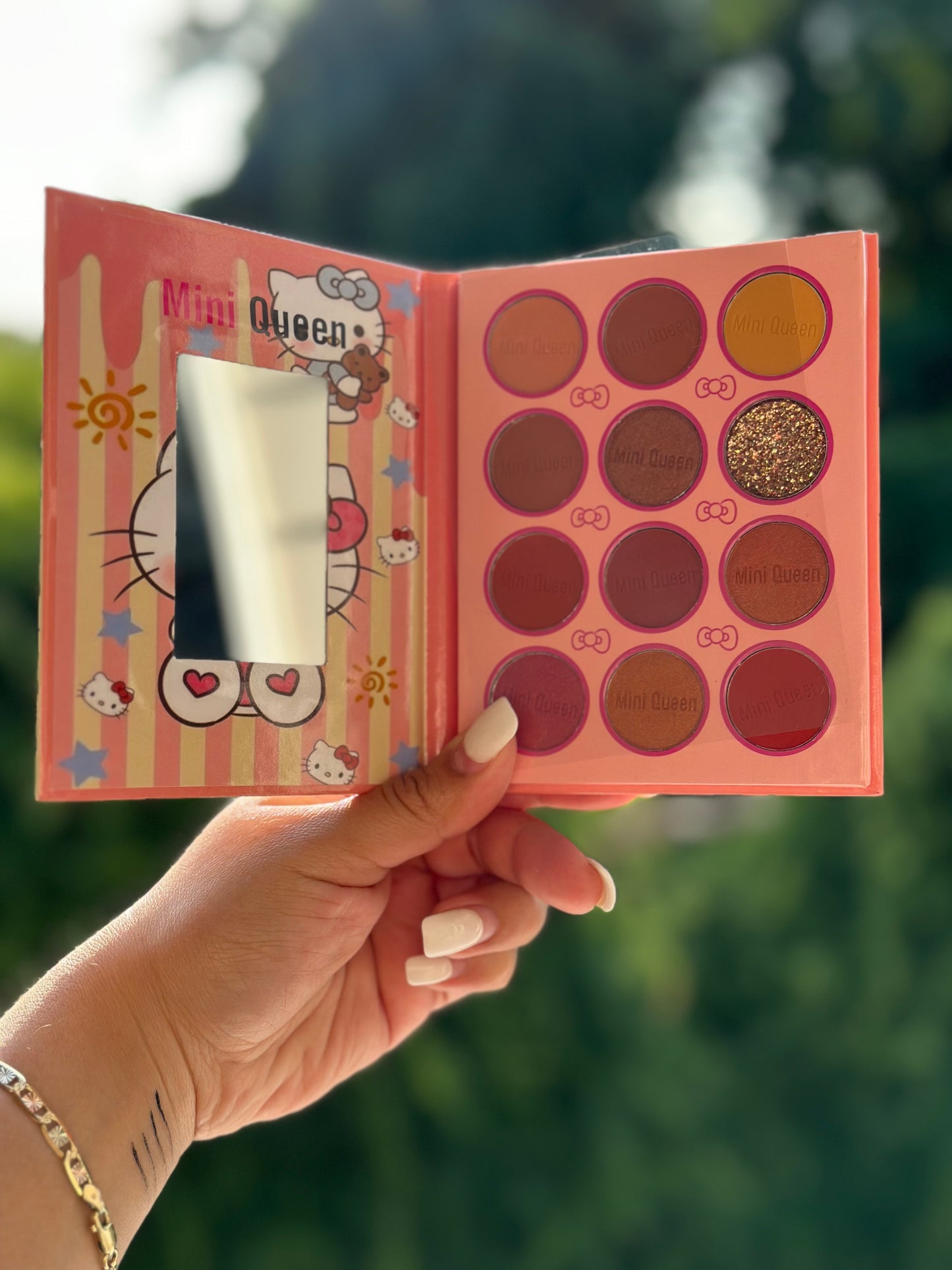 ✨The Sanrio Eyeshadow Palette✨