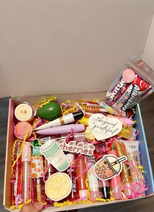 ✨The Luscious Lippie Box ✨