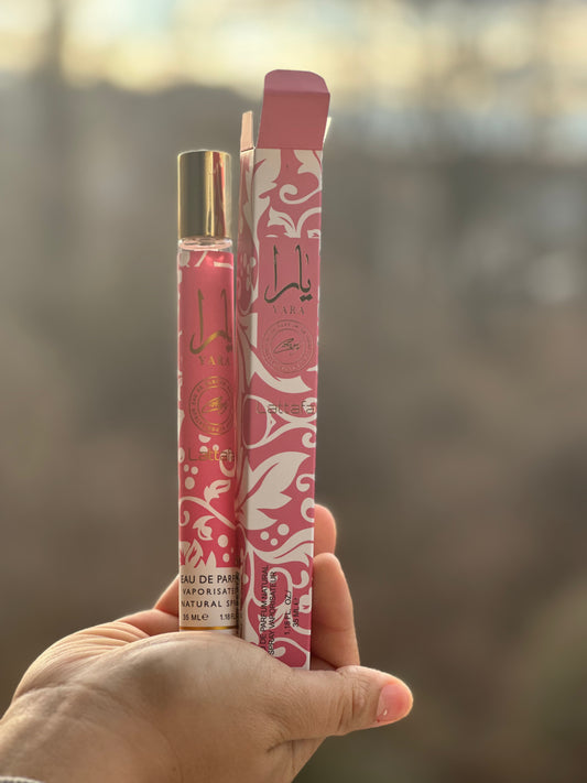 ✨Lataffa Yara Pink Perfume✨