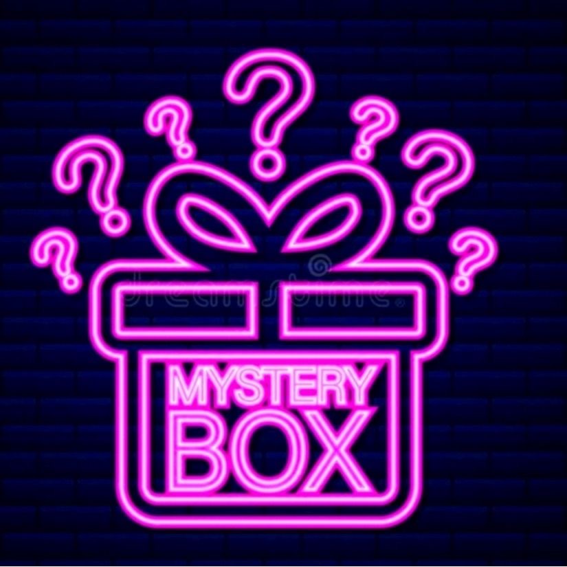 📦💕The Mystery Box 📦💕