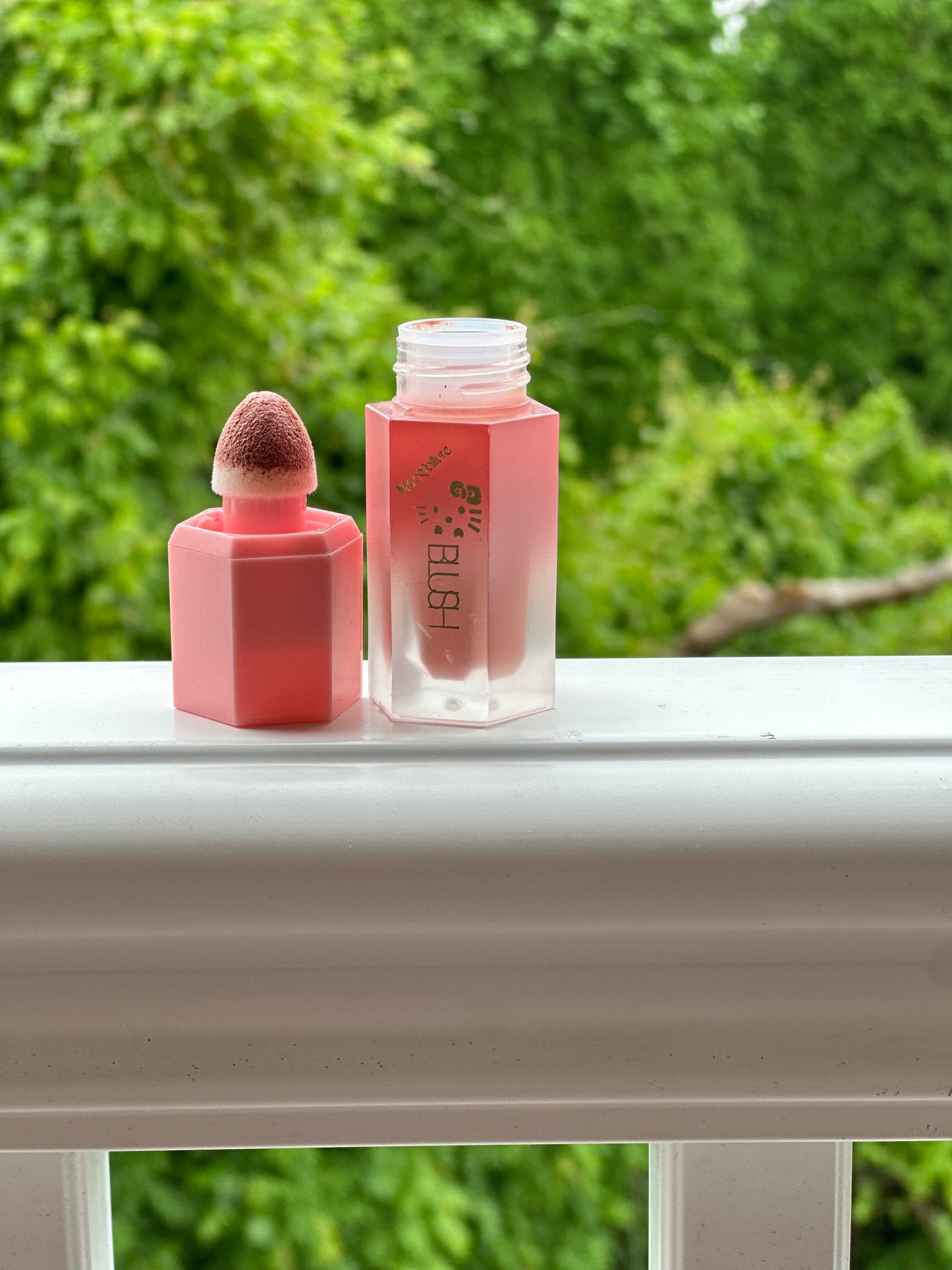 ✨Hello Kitty Blush✨