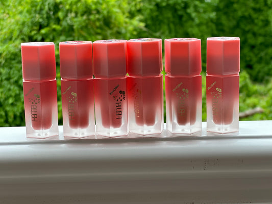 ✨Hello Kitty Blush✨