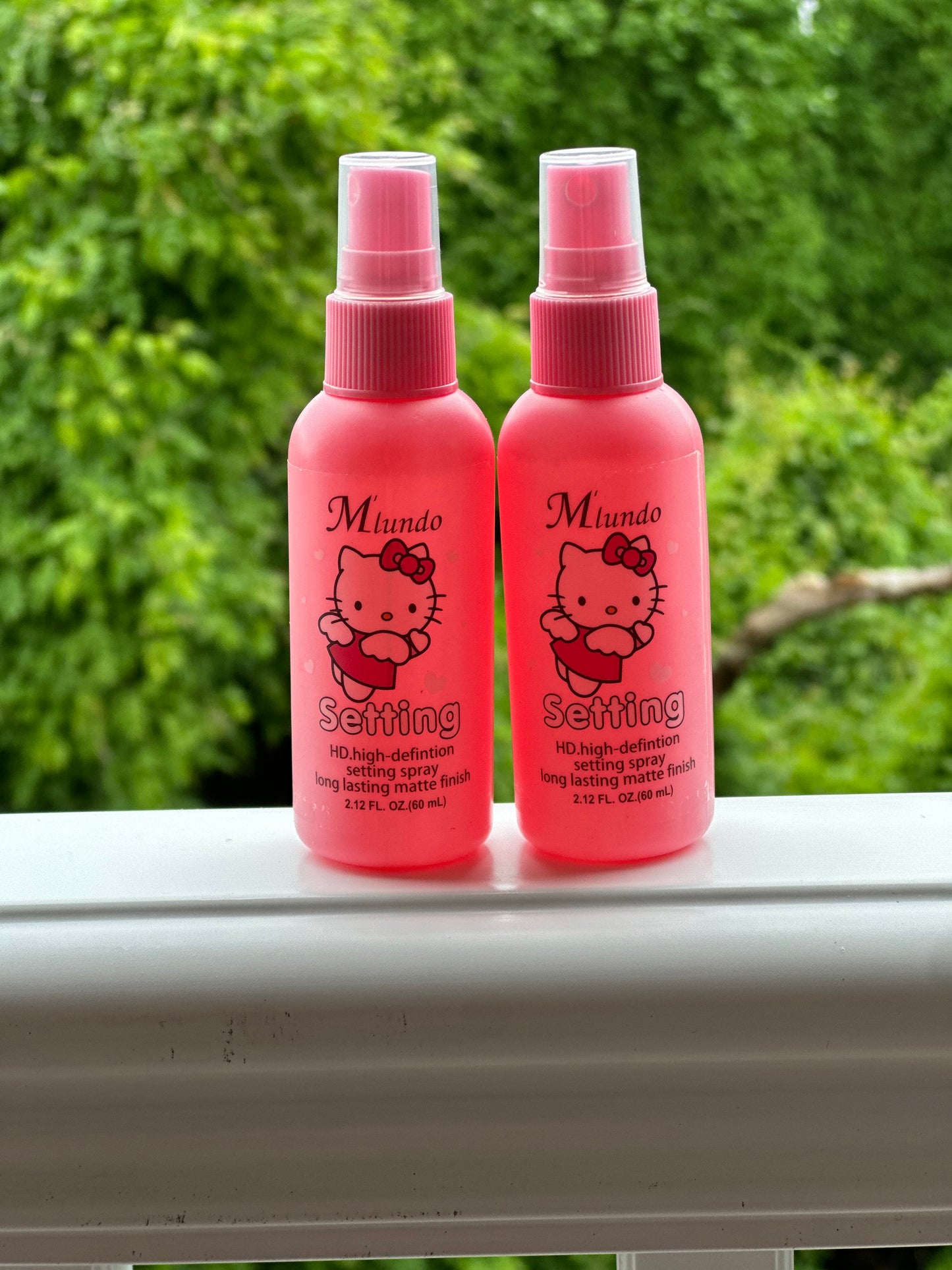 ✨Hello Kitty setting spray✨