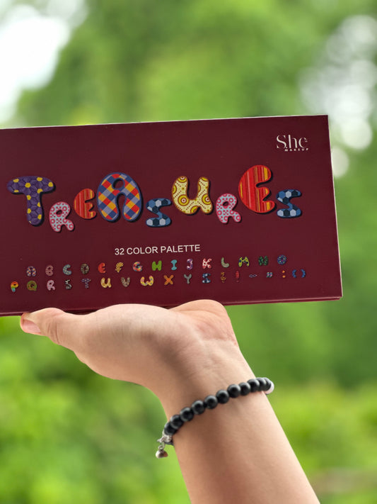 ✨"Treasures" Eyeshadow Palette✨